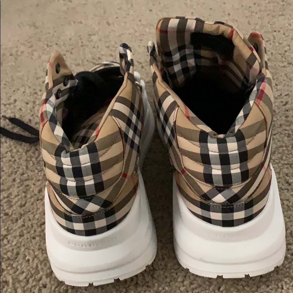 Men’s Burberry Sneakers